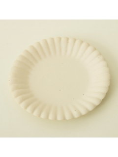 マディ(Madu)のフリル プレートS ホワイト プレート・皿
