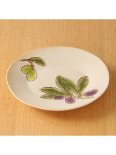 マディ(Madu)のオリーブ　楕円小皿 プレート・皿