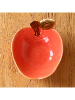 マディ(Madu)の赤りんご　小付 プレート・皿