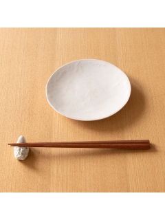 マディ(Madu)のフロート　15.5cmレリーフプレート　ミルキーホワイト プレート・皿