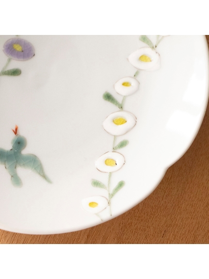 ヒメジョオンの花輪　5.5寸花型皿/宮腰　綾（【Madu】食器/プレート・皿）の詳細画像