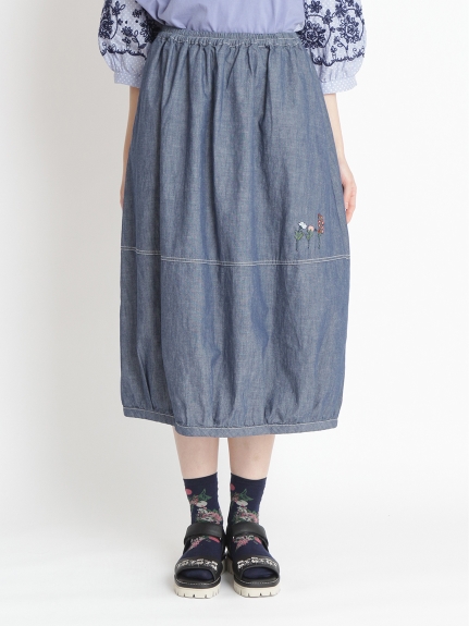 ［大きいサイズ］フラワートリオ刺繍スラブダンガリーバルーンスカート