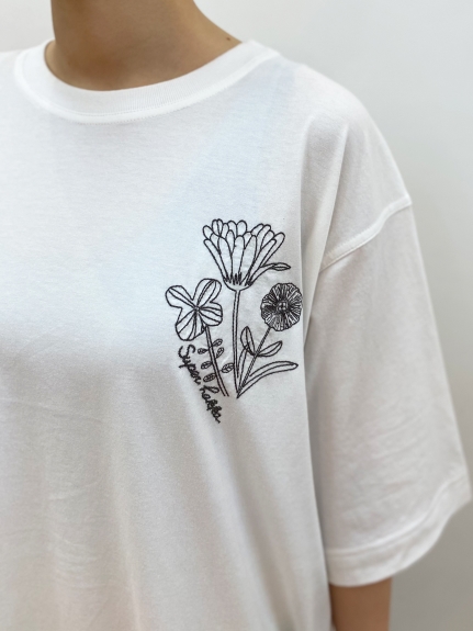 ドローイングブーケ刺繍Tシャツ（トップス/Ｔシャツ）の詳細画像